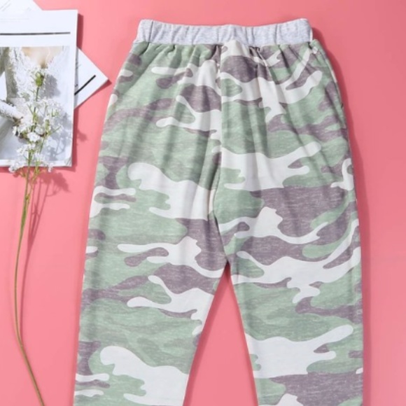 1 left 5X H.P. Camo Sports Pants - Picture 10 of 13